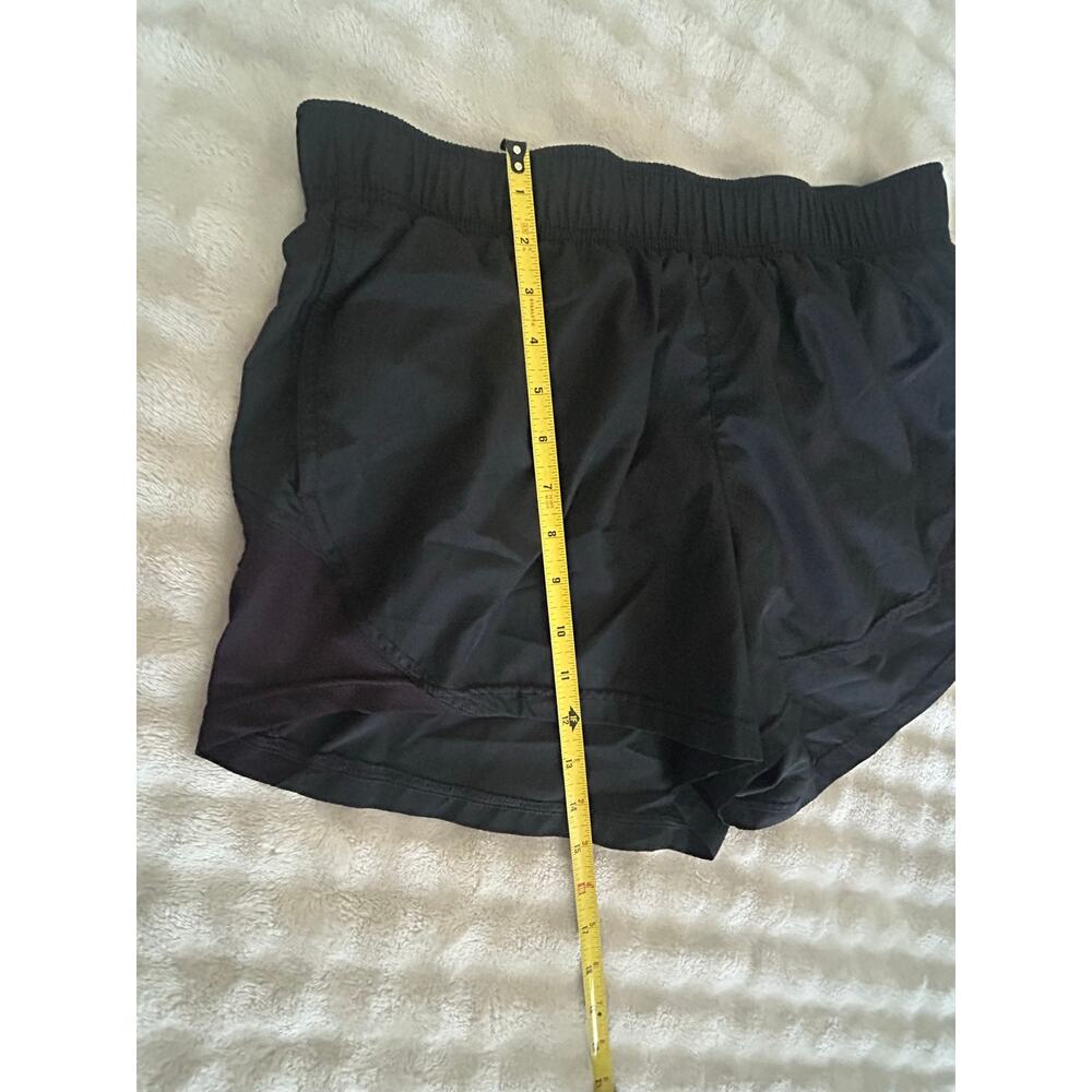 Women’s athletic works shorts - Picture 2 of 5
